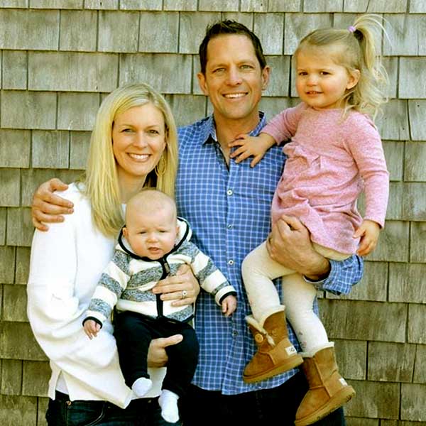 Image of Chris Lambton with his wife, Peyton Lambton and their children
